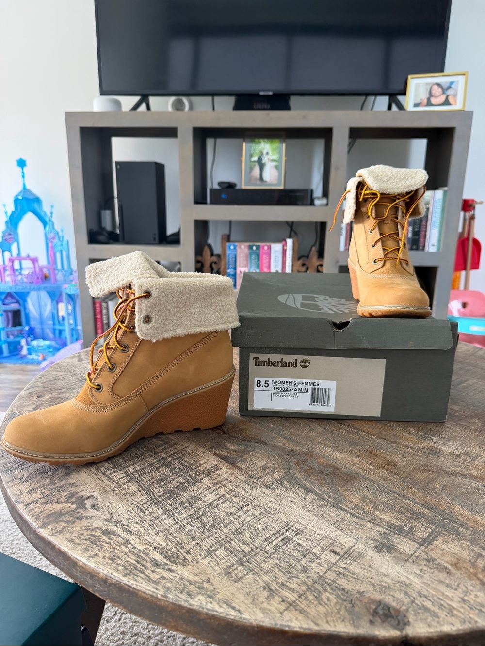 Timberland Women's Tan Wedge Lace-Up Boots with Fold-Down Shearling Cuff